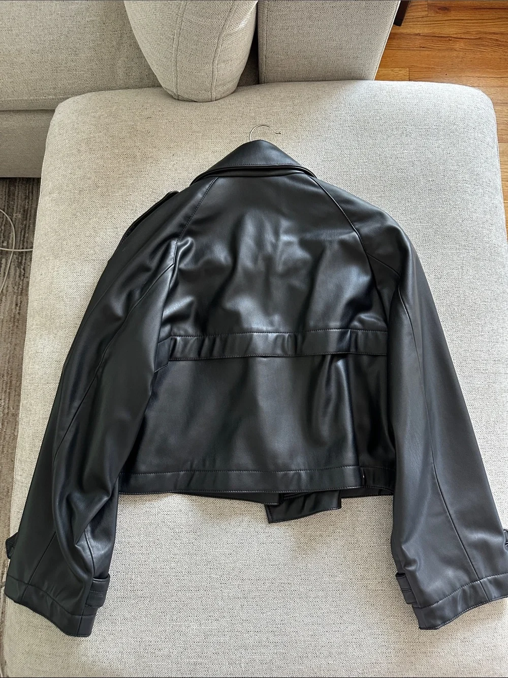 Zara collar welt
